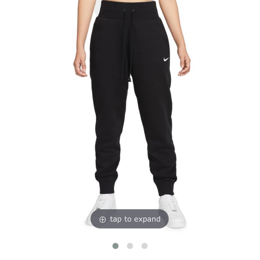 Nike Women’s Black Sweatpants